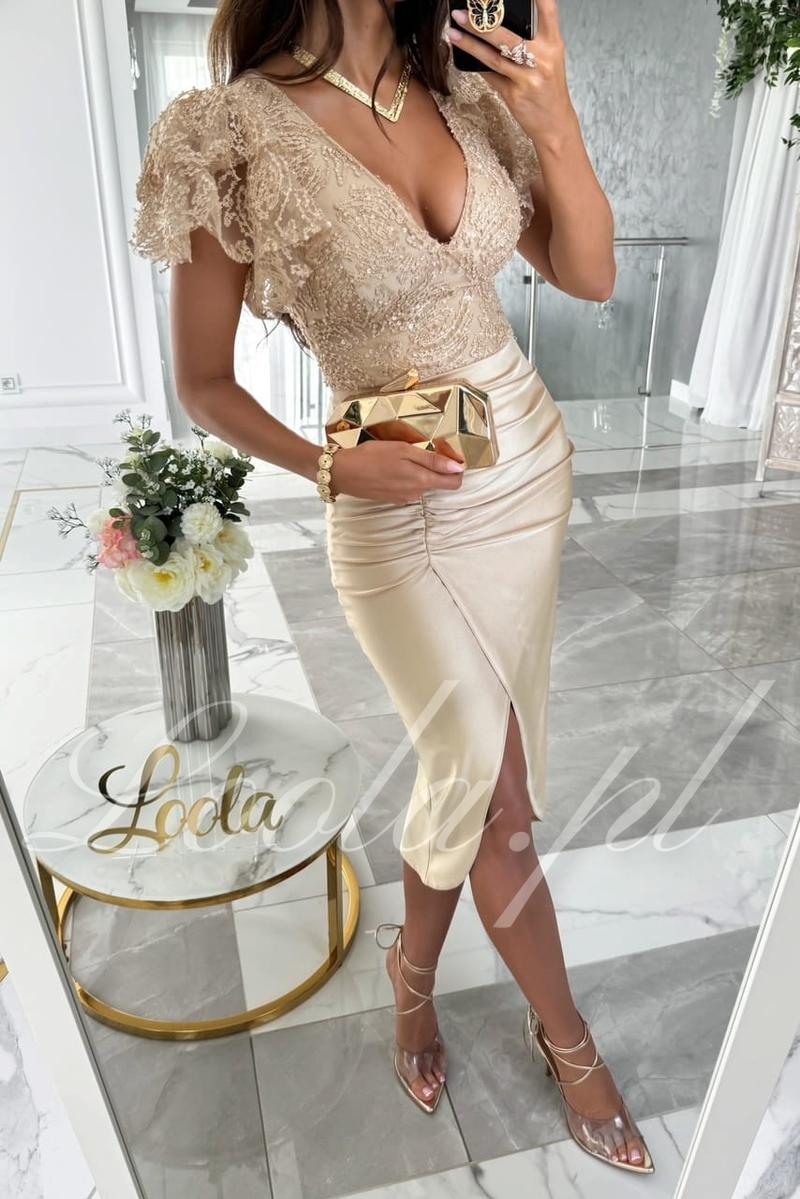 Buty do cielistej sukienki