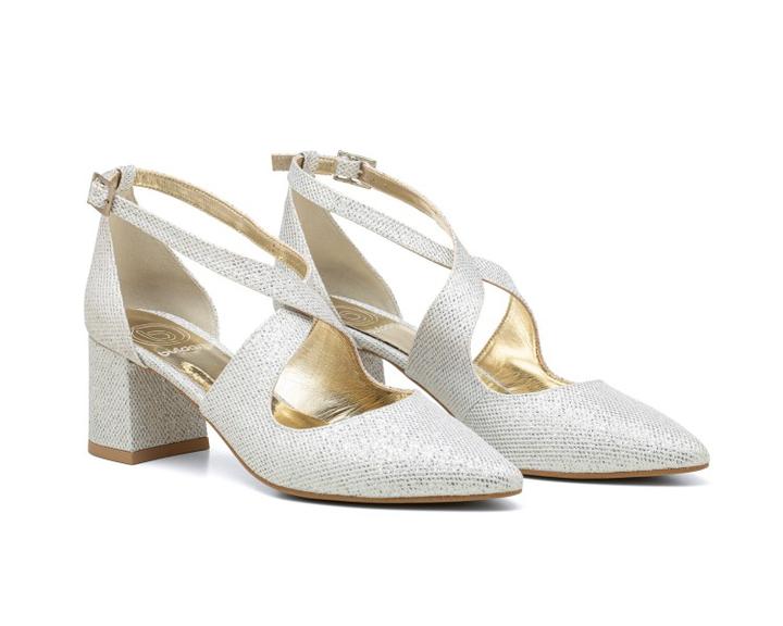 Klasyczne obuwie ślubne