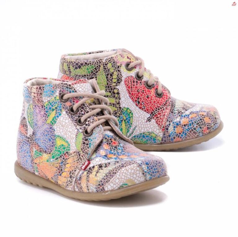 Jak idealnie dobrać rozmiar obuwia Emel dla dziecka?