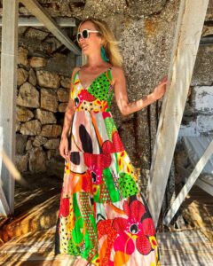 Szyjemy sukienkę dla dziewczynki na lato – krok po kroku do słonecznych stylizacji