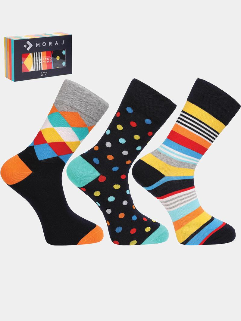 Kolorowe skarpetki i buty