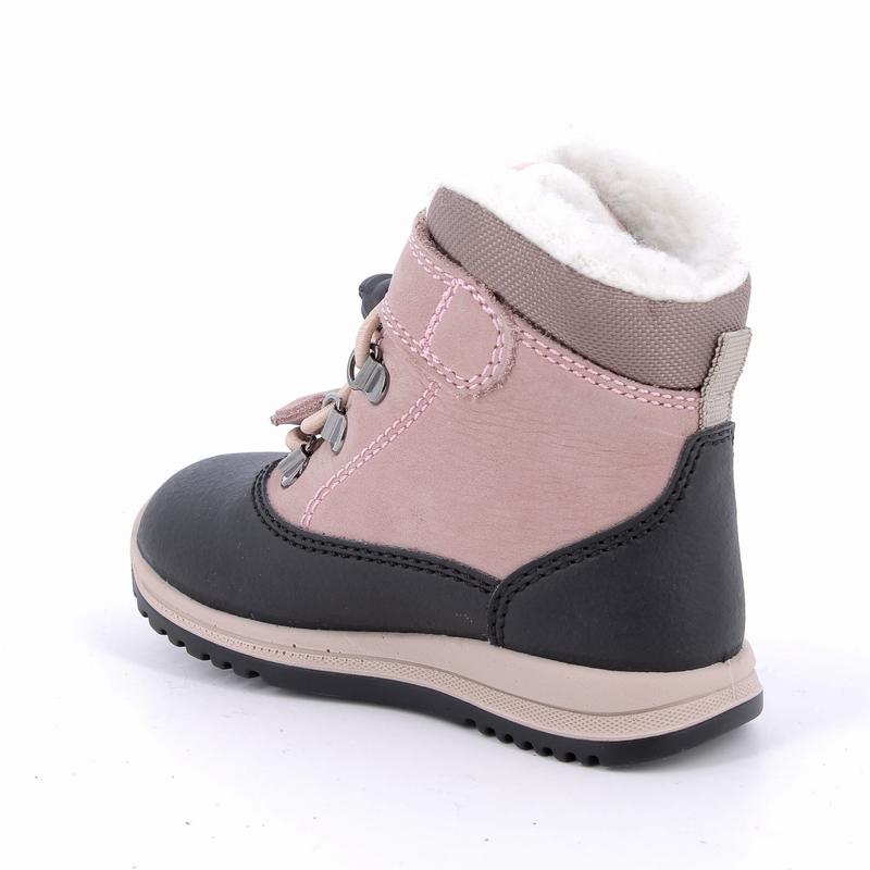 Jakie buty na zimę dla dziecka wybrać, aby zapewnić mu komfort i ciepło?