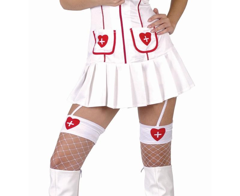 Kreatywne pomysły na to, jak zrobić strój pielęgniarki w prosty sposób