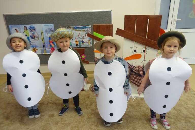 Twórz magiczne chwile: jak zrobić strój bałwanka z bibuły krok po kroku