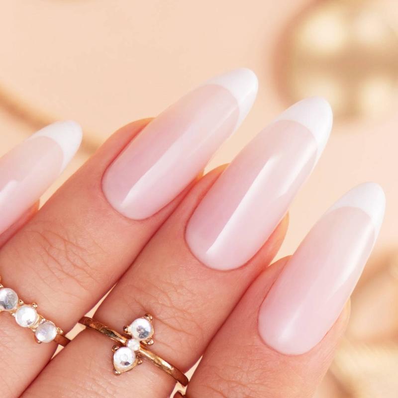 Lakier na żelowe paznokcie