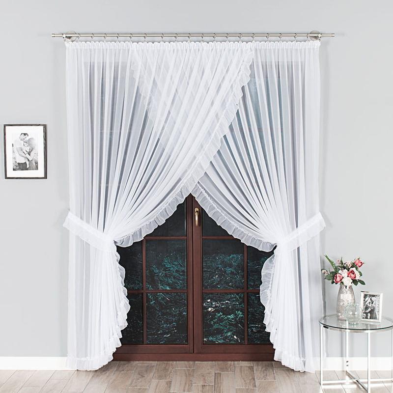 Szycie falbanki do firanki