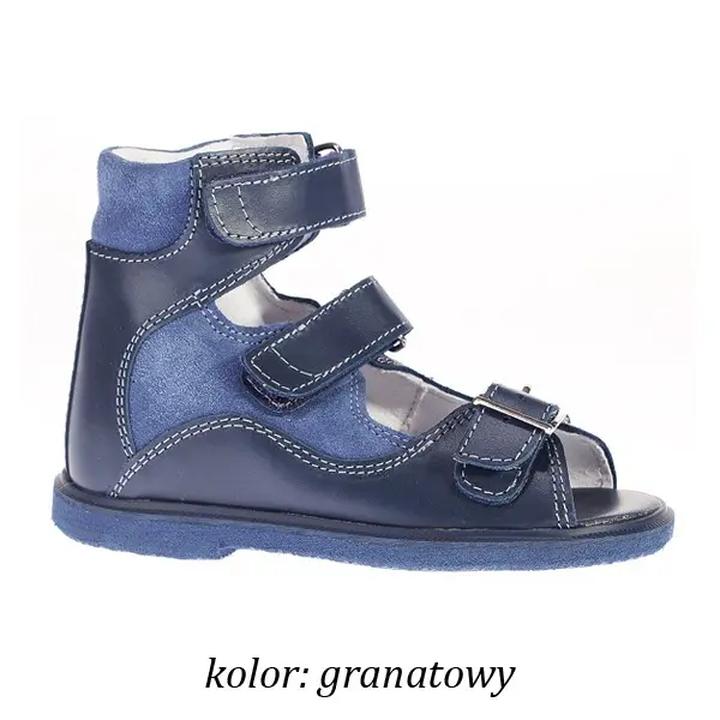 Jaki rozmiar obuwia odpowiada długości stopy 18 cm?