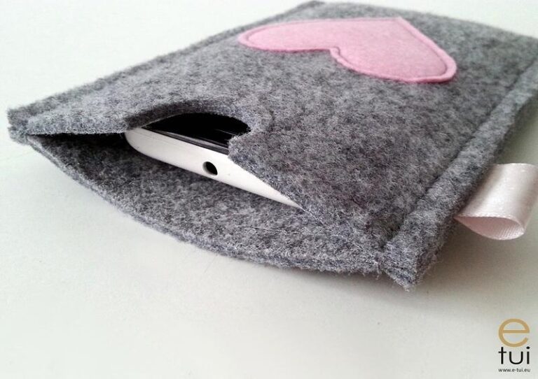 Kreatywne sposoby na uszycie etui – zrób to sam krok po kroku