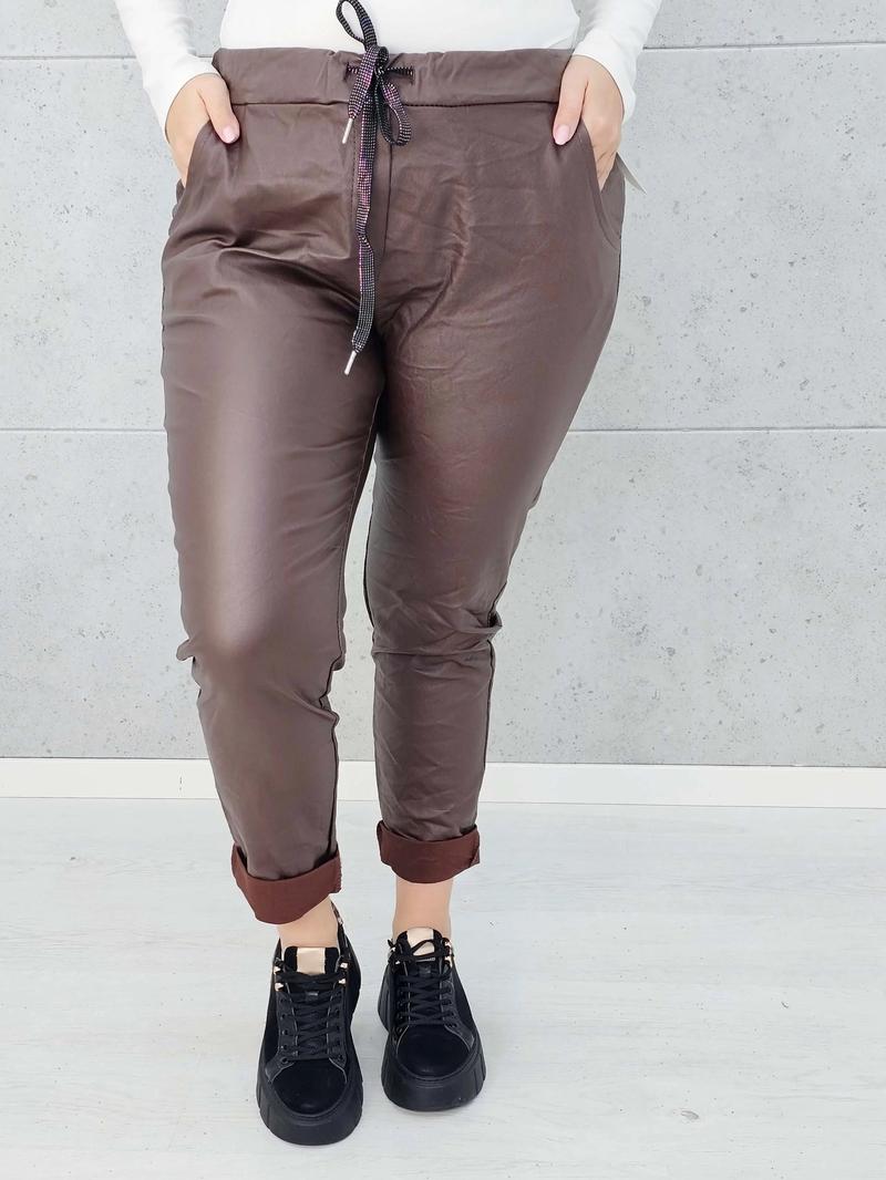 Stylowe ubrania i fasony plus size